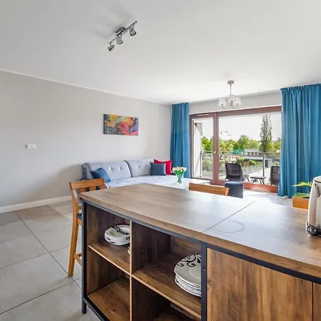 Aura Ii, Sun & Snow Gdańsk