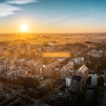 Aura Ii, Sun & Snow * Gdańsk