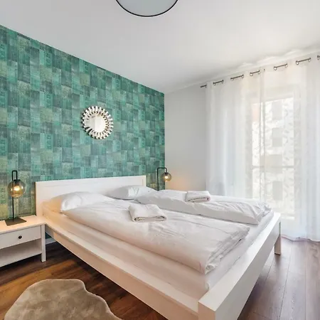 Aura Ii, Sun & Snow * Danzig