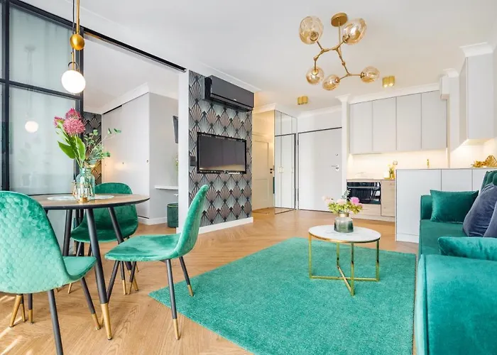 Aura Ii, Sun & Snow *