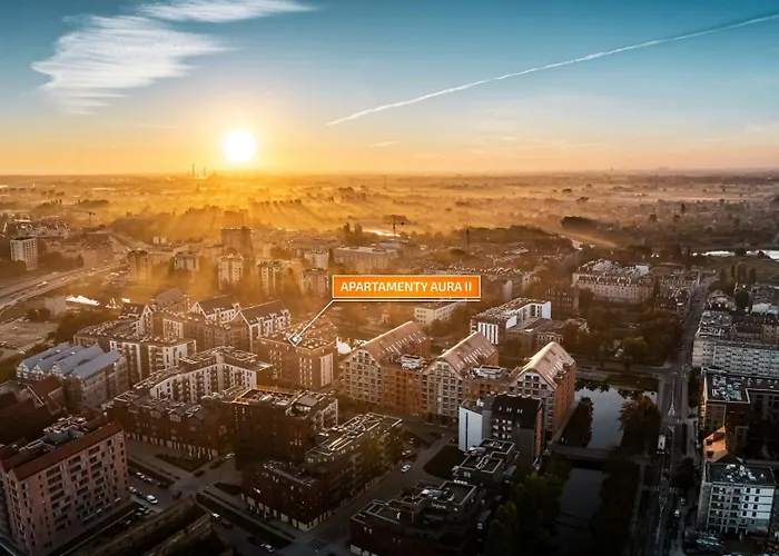 Aura Ii, Sun & Snow * Gdansk