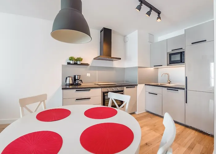 Aura Ii, Sun & Snow Apartment