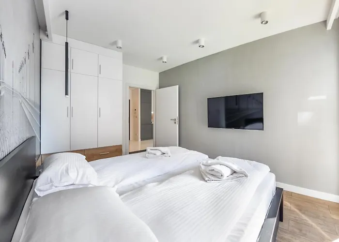 Aura Ii, Sun & Snow Apartment