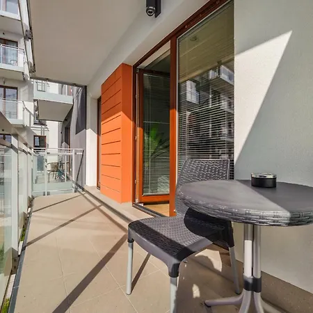 Aura Ii, Sun & Snow Appartement *